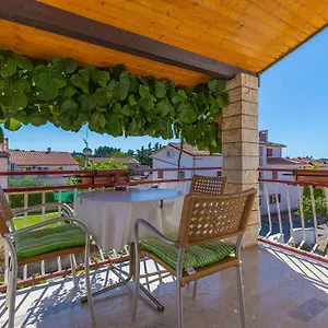 Ruzica Apartment